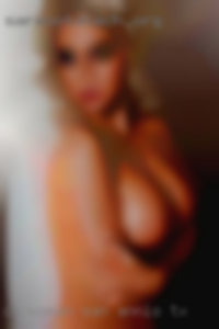 CA woman who swaps or threesomes San Antonio, TX. CA woman who swaps or threesomes San Antonio, TX.