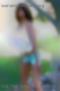 Old hag pussies on the front porch in Bastrop. Old hag pussies on the front porch in Bastrop.