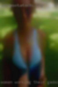 Women working their going in life Gadsden, Alabama. Women working their going in life Gadsden, Alabama.